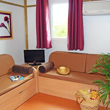 Port Lalande.2 Apartmán *